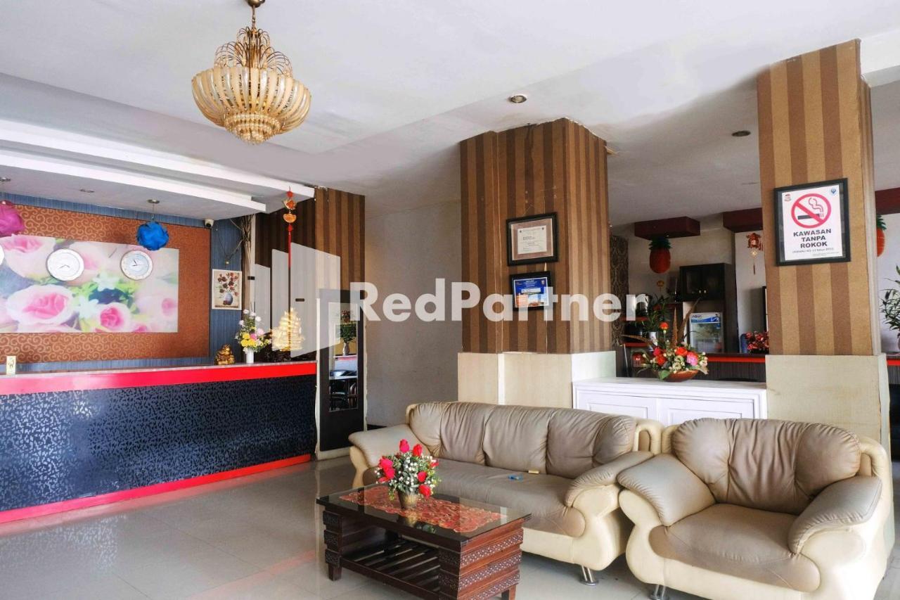 Hotel Permata Makassar Mitra Reddoorz Balangberu Exteriér fotografie