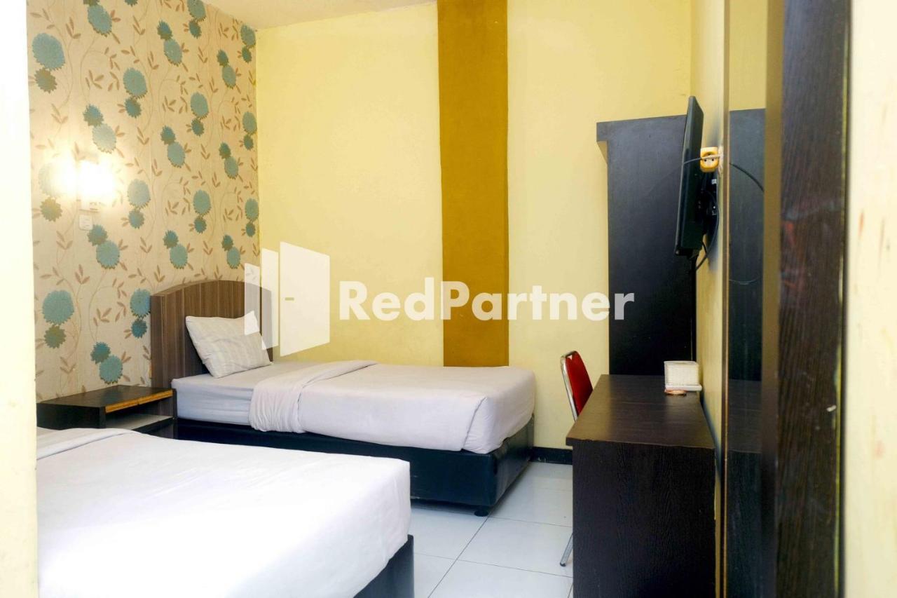 Hotel Permata Makassar Mitra Reddoorz Balangberu Exteriér fotografie