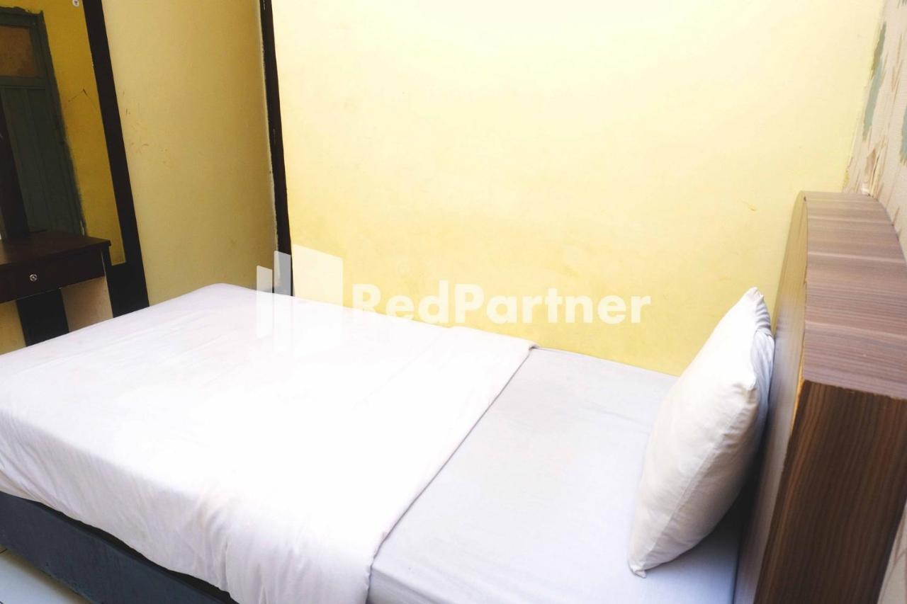 Hotel Permata Makassar Mitra Reddoorz Balangberu Exteriér fotografie